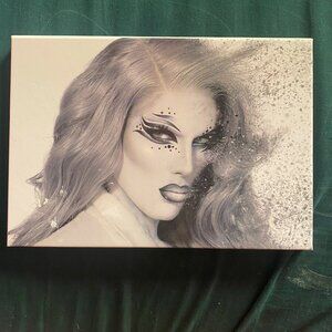 Jeffree Star 24 color Cremated Palette